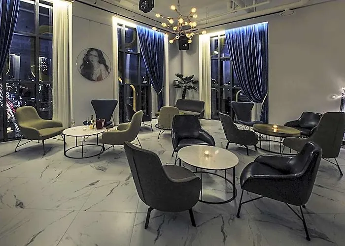 Hotel The Designers Premier Kondae 2*